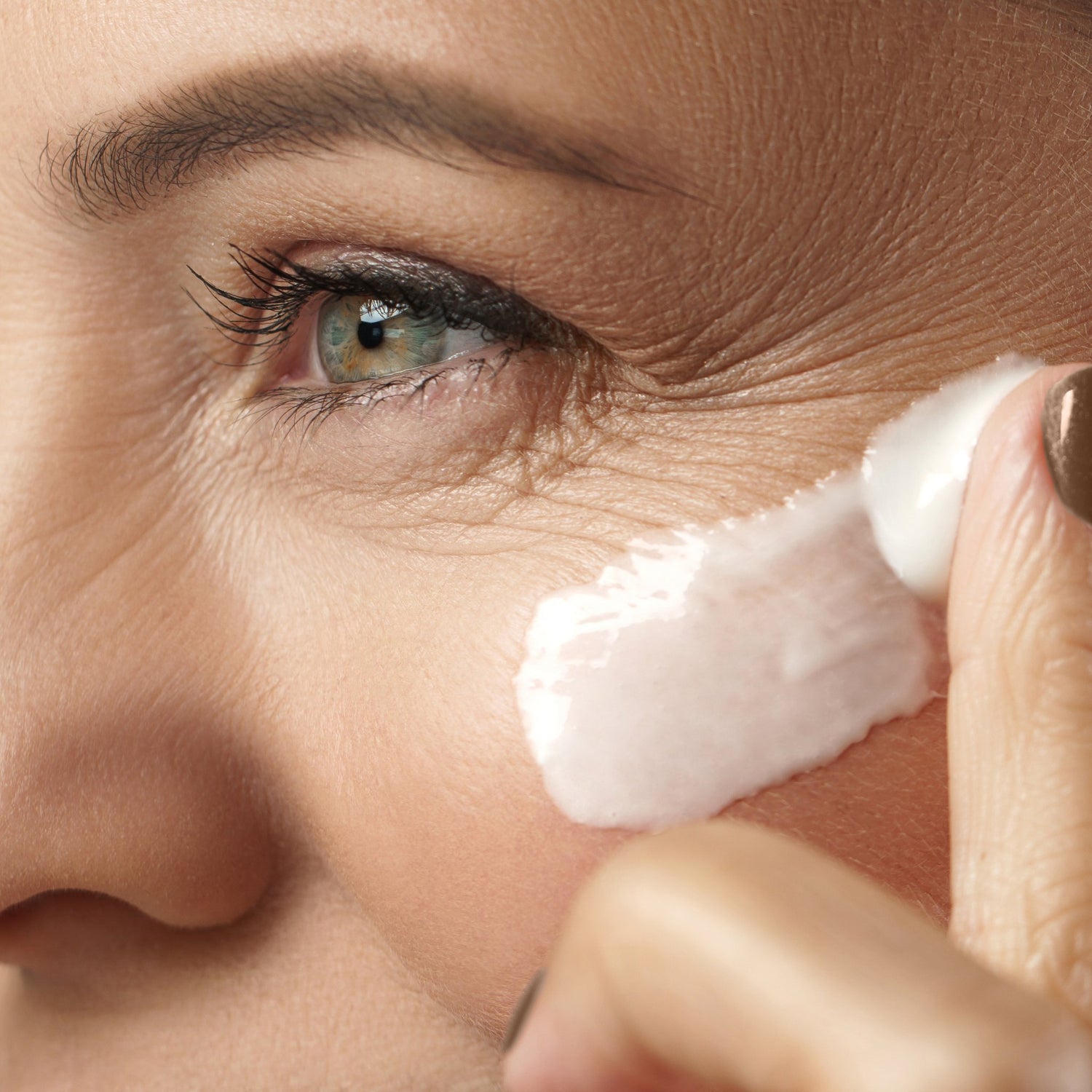 ALL-TRANS RETINOL